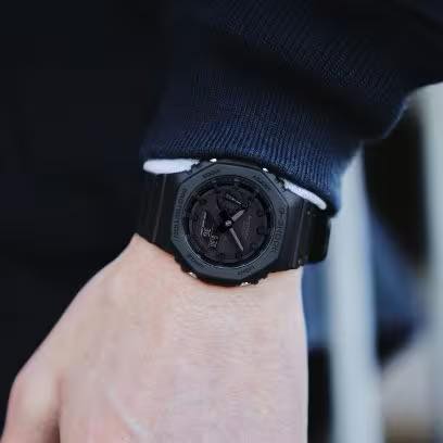 GA-2100-1A1JF オールブラックのカシオーク