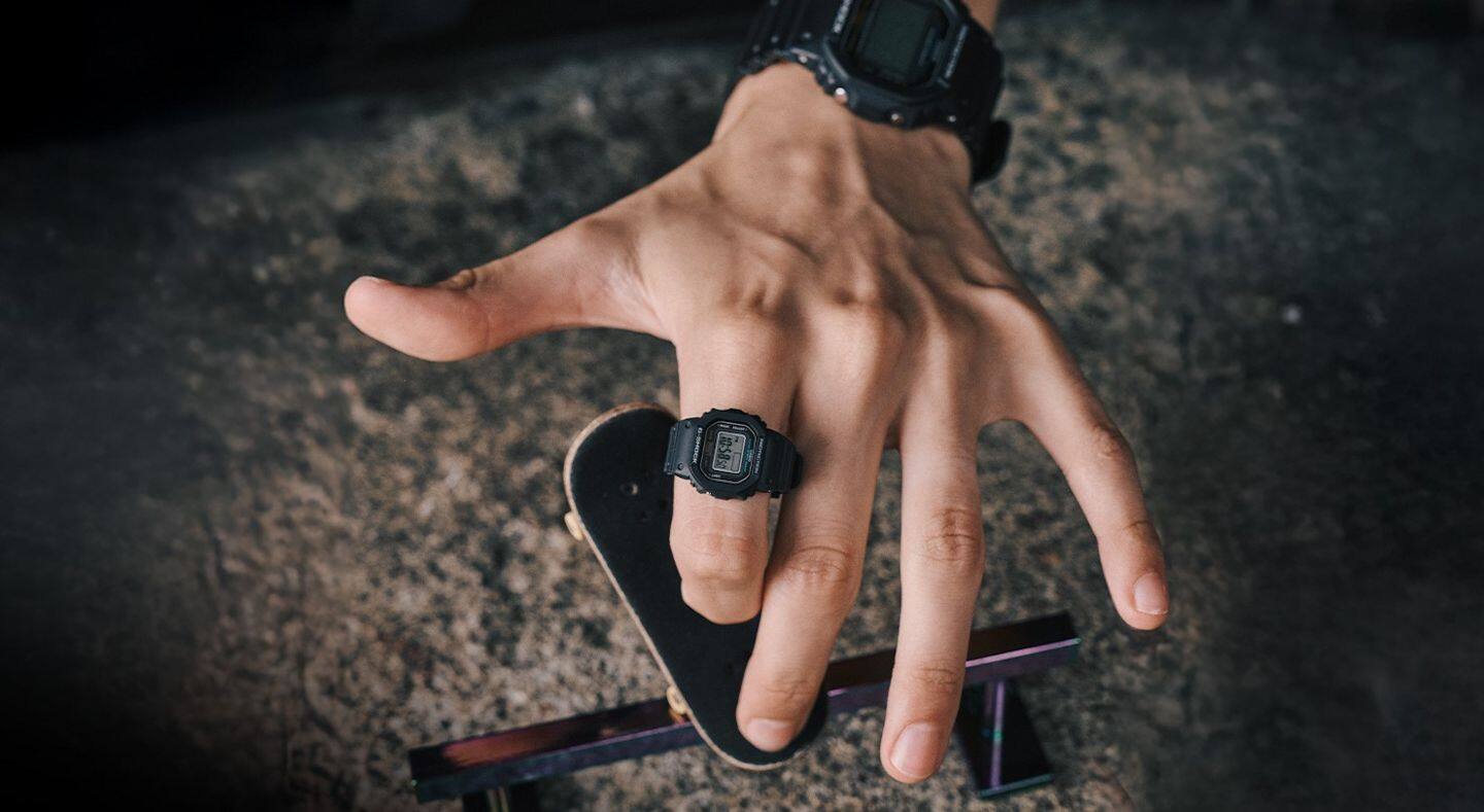 G-SHOCK DWN-5600 指輪サイズのG-SHOCK nano