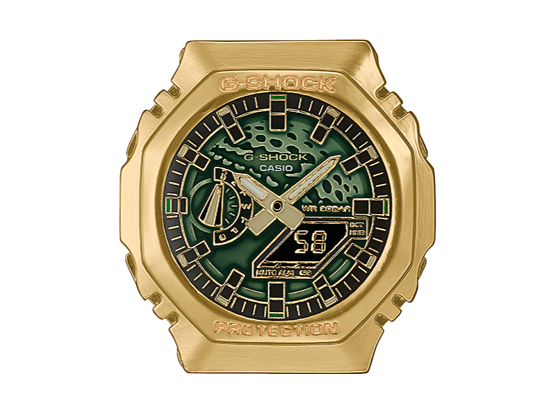 G-SHOCK GM-2100RI23 グリーンの文字板