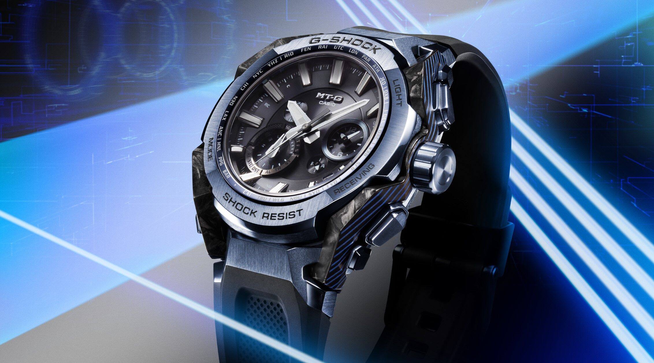 G-SHOCK MT-G MTG-B4000B-1A2 カーボンとメタルを重ねたケース