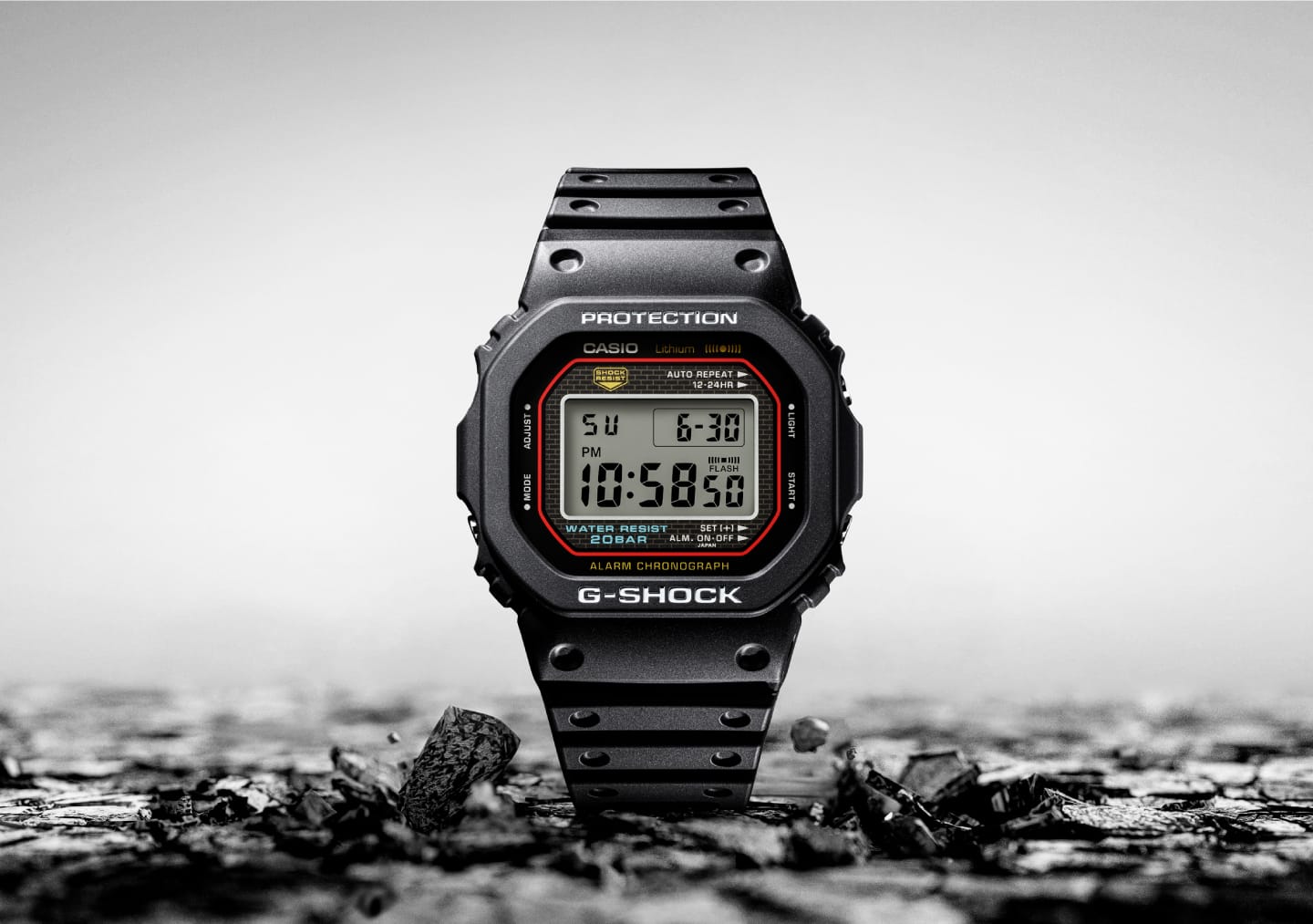 G-SHOCK初号機DW-5000Cの復刻モデル DW-5000R